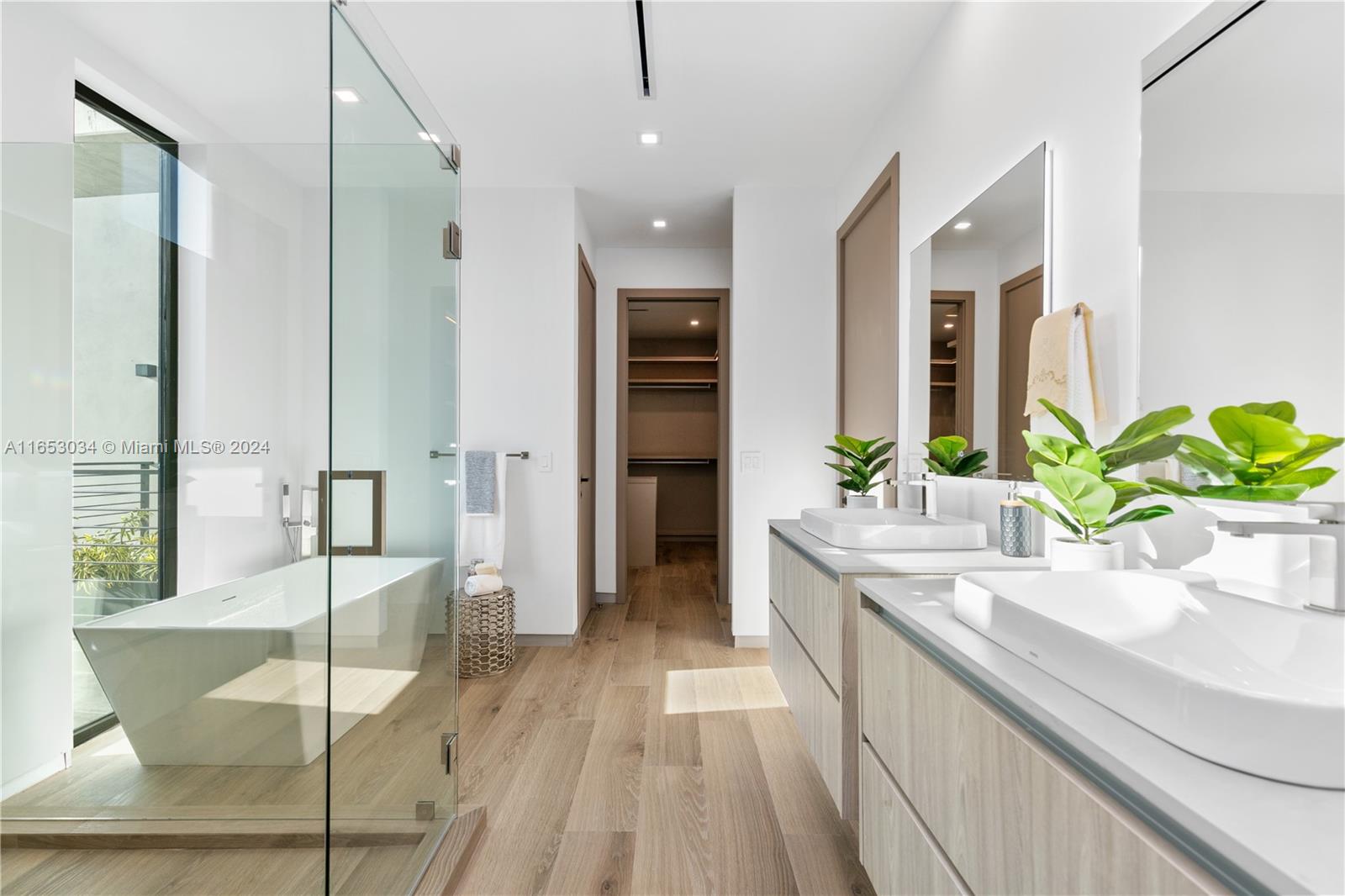 AMD PL OF BONITA PARK - Residential