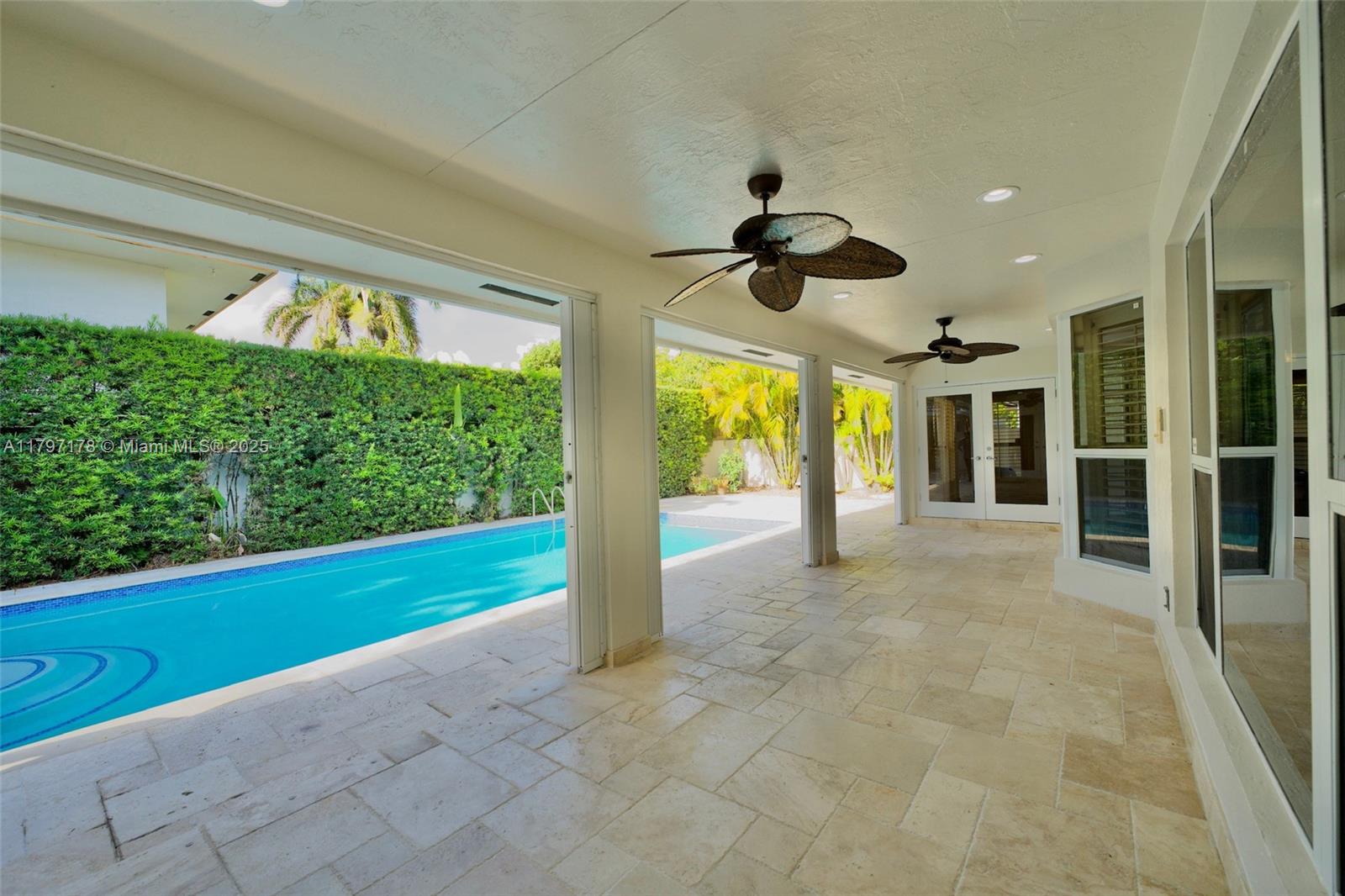 ANDREW HOMES - Residential