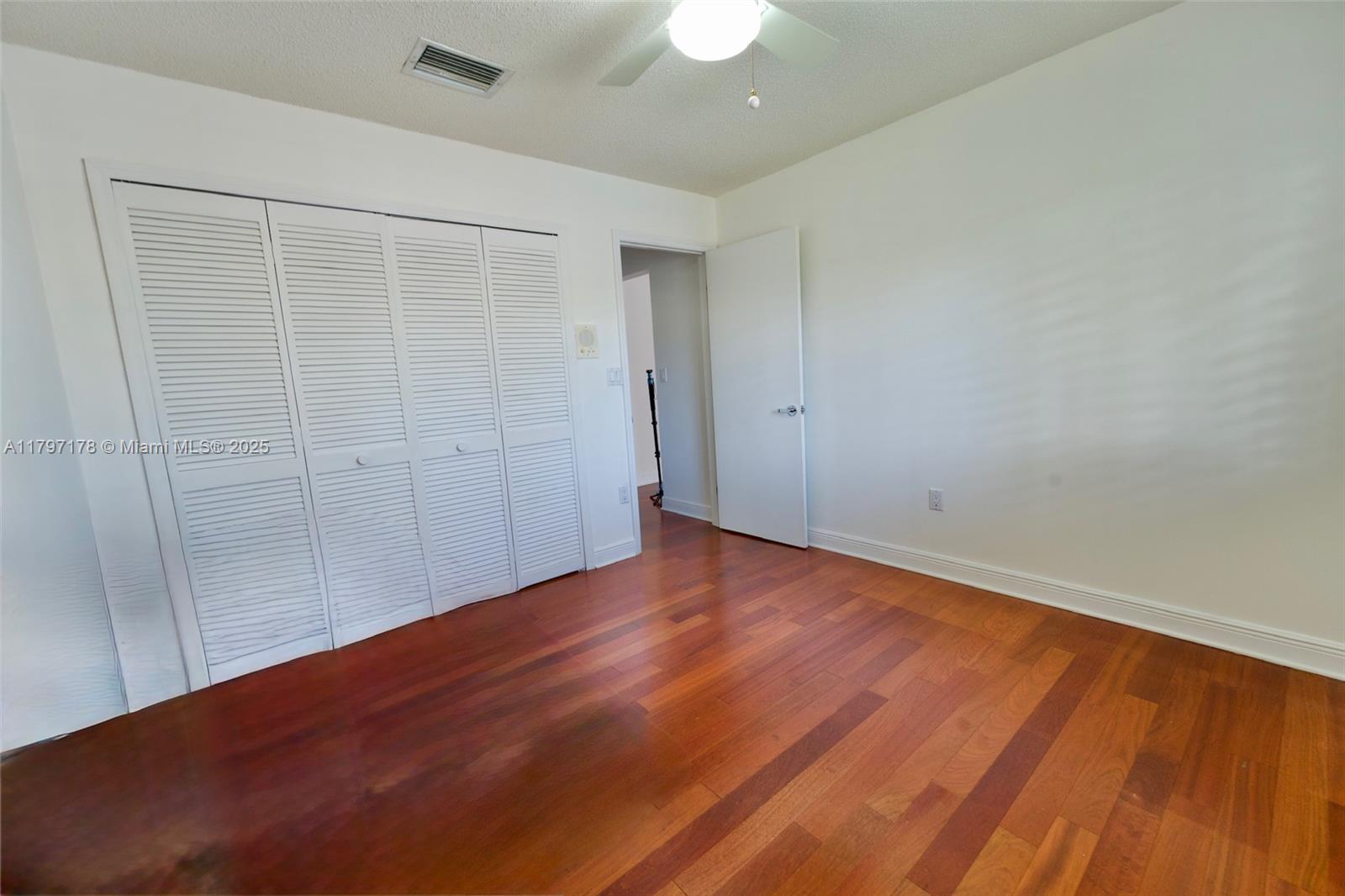 ANDREW HOMES - Residential