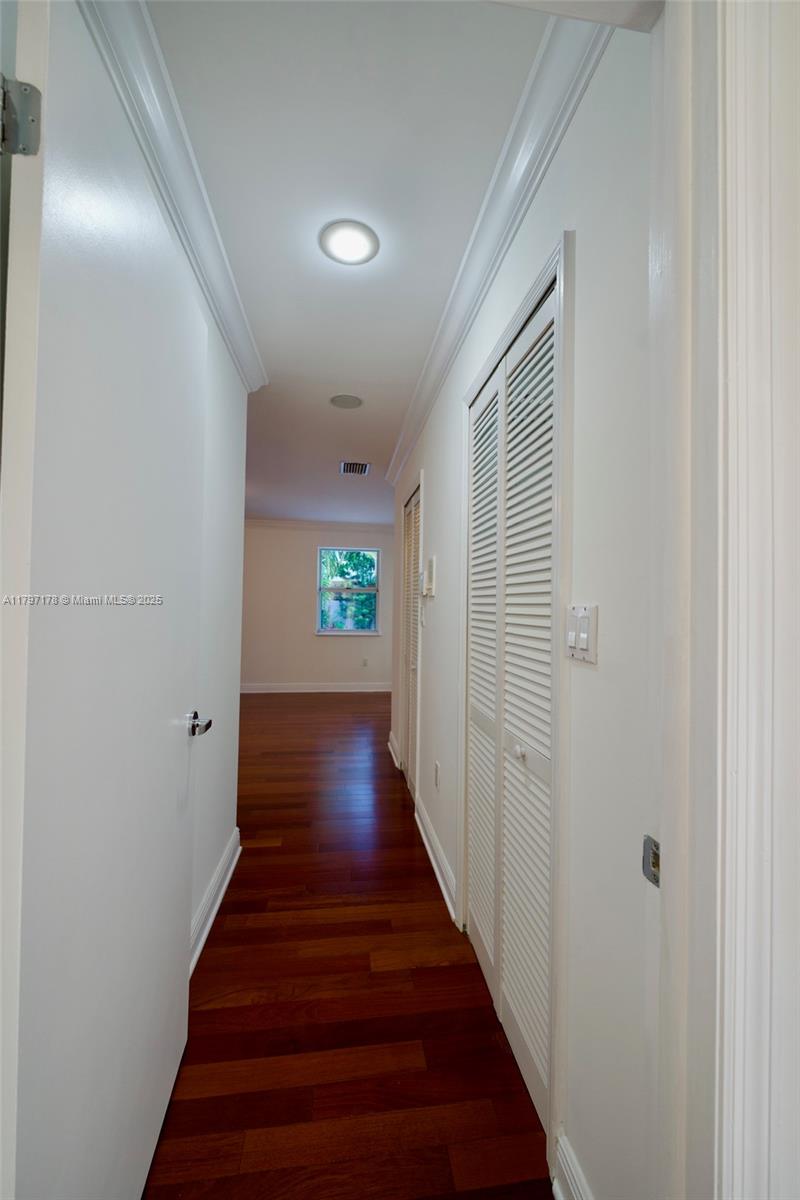 ANDREW HOMES - Residential