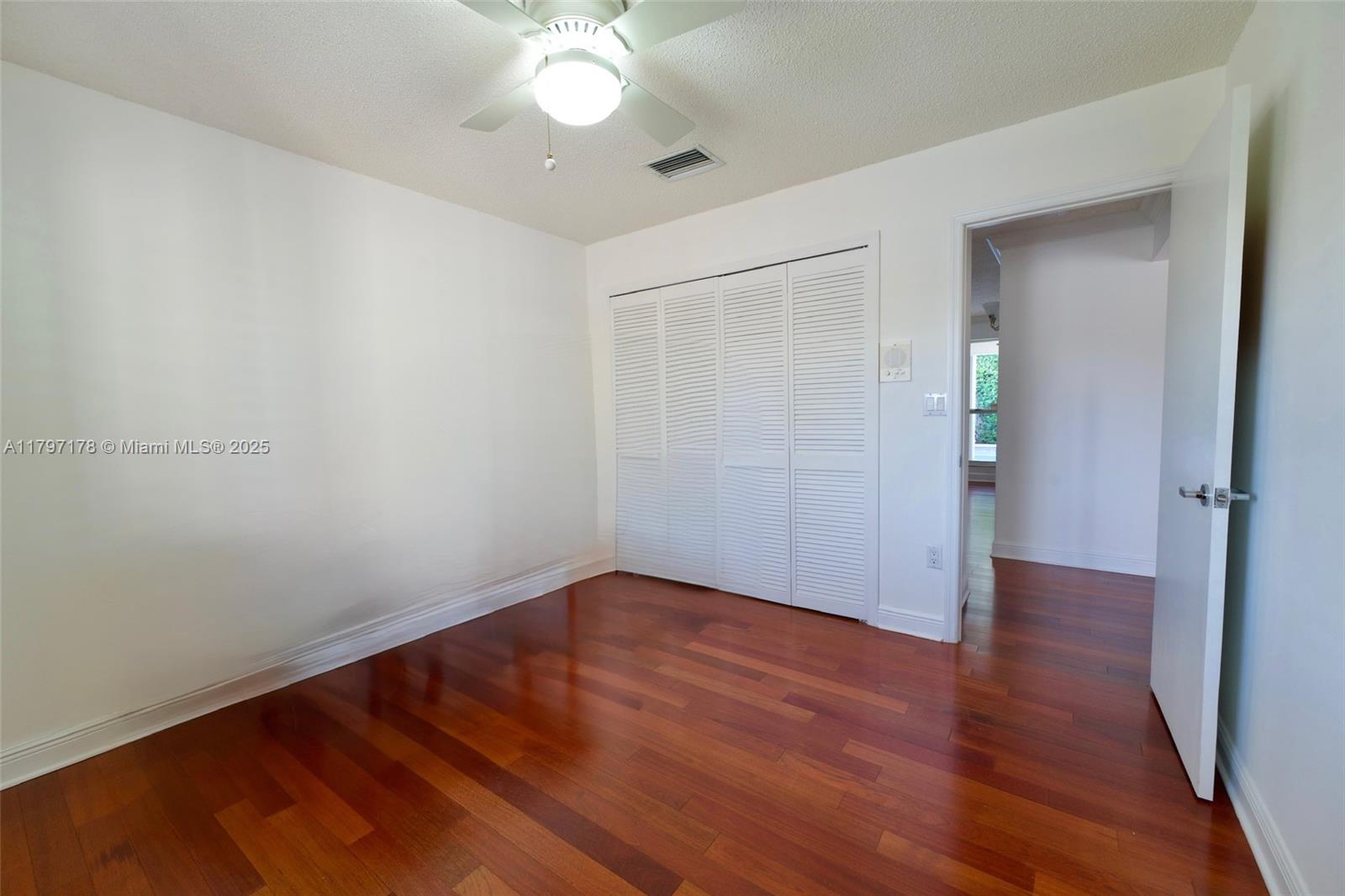 ANDREW HOMES - Residential