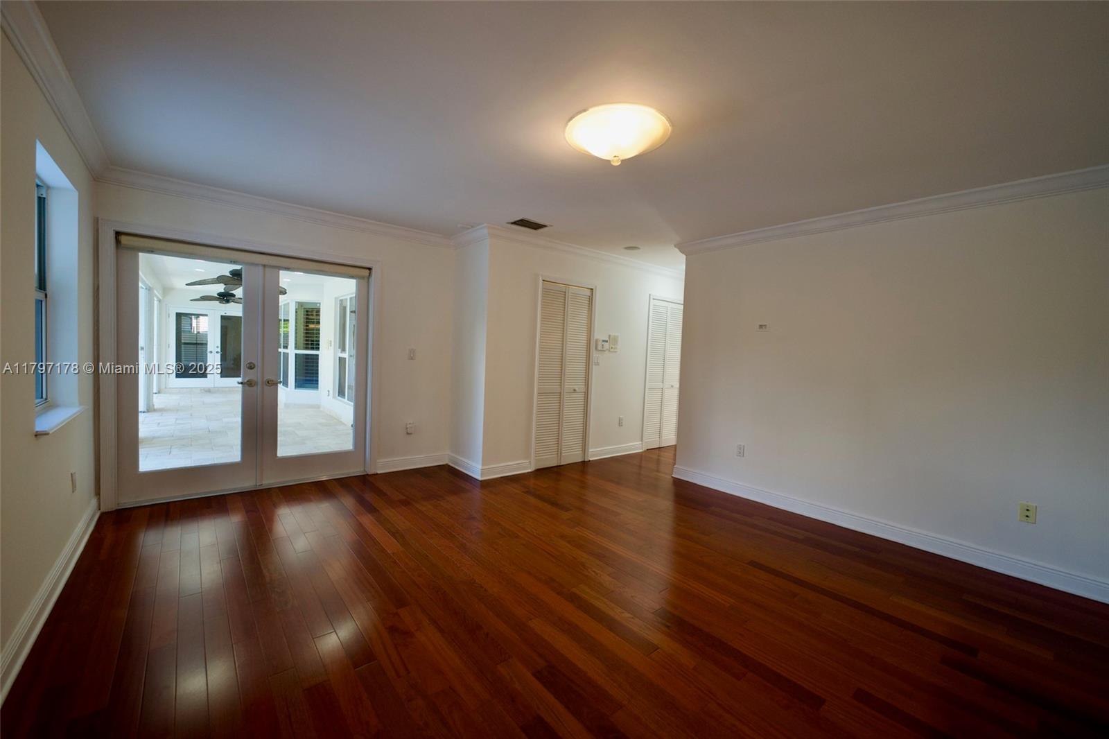ANDREW HOMES - Residential