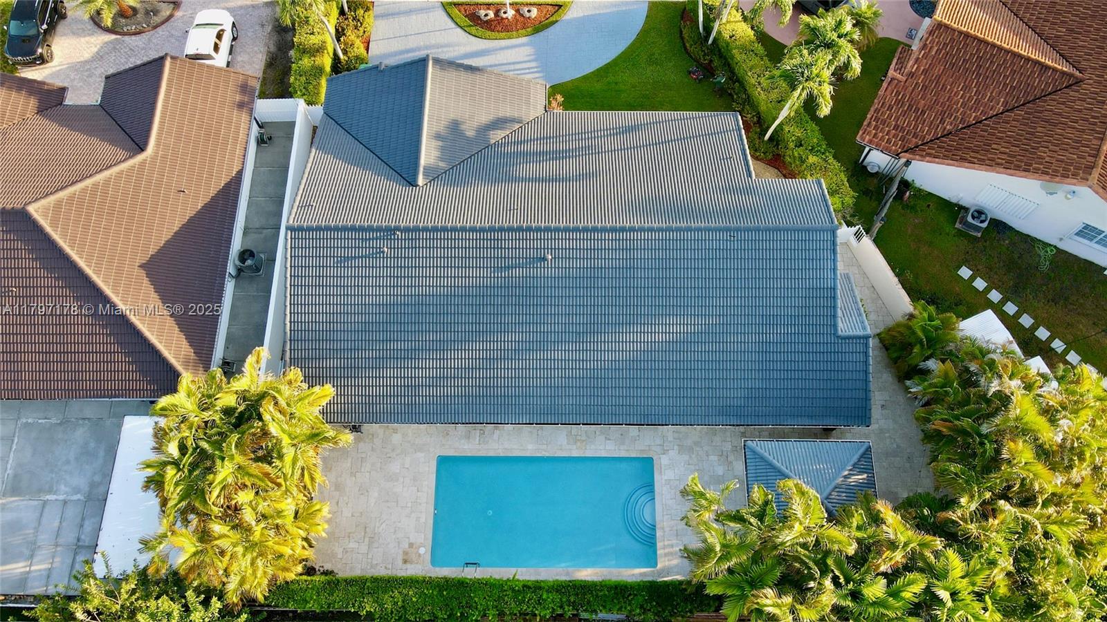 ANDREW HOMES - Residential
