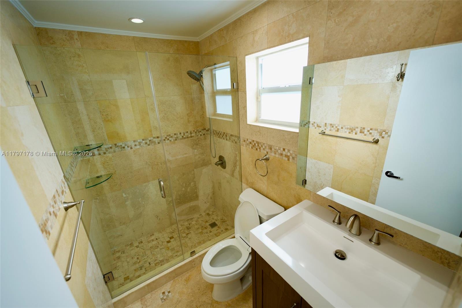 ANDREW HOMES - Residential