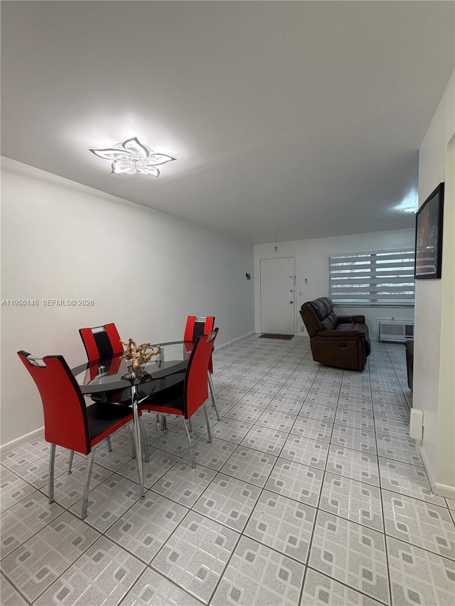 NEW HAMPTON AT CENTURY VI - Residential