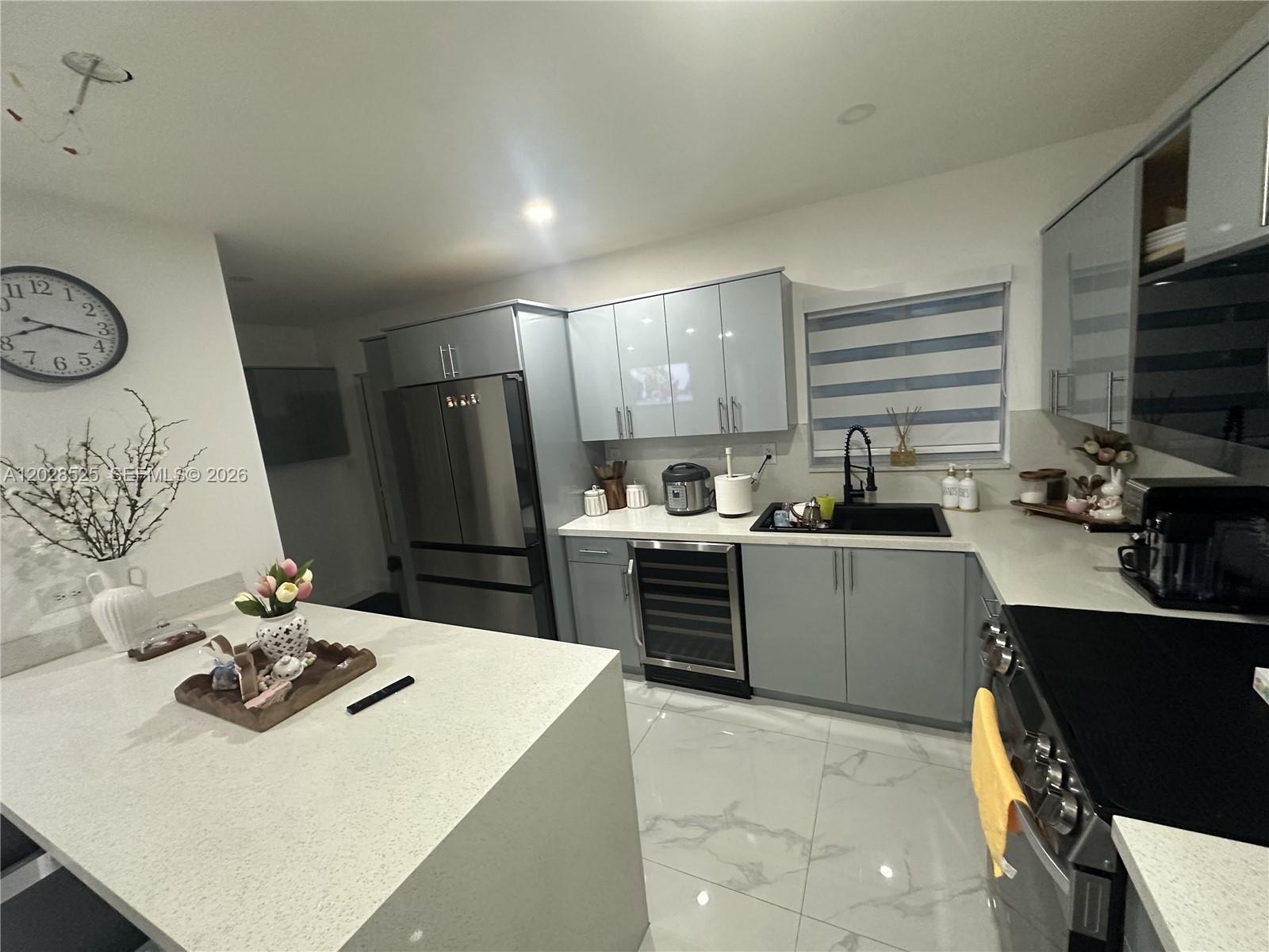 CAROL CITY GARDENS 2ND AD - Residential Lease