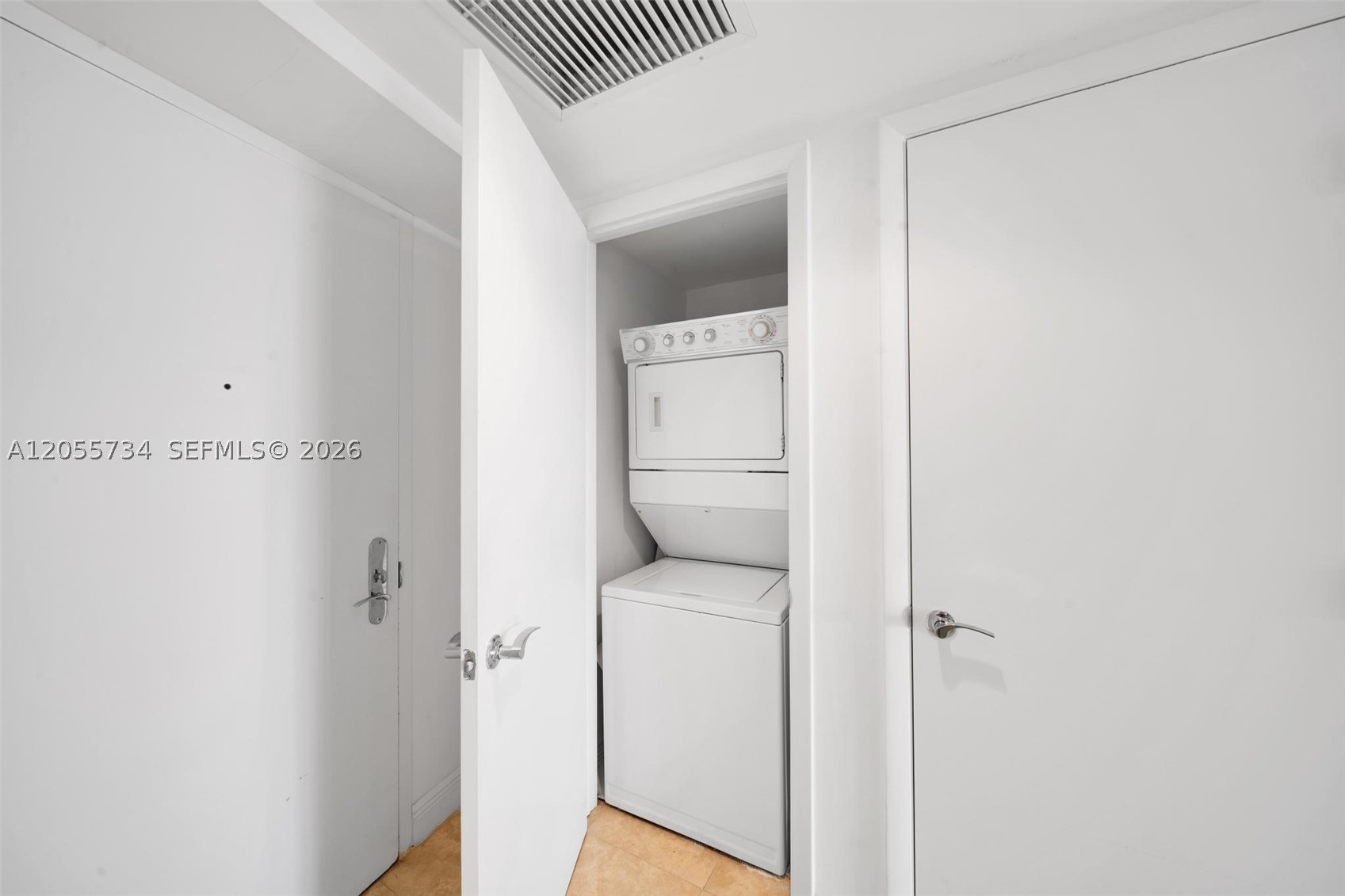 BEACH CLUB THREE CONDO - Residential Lease