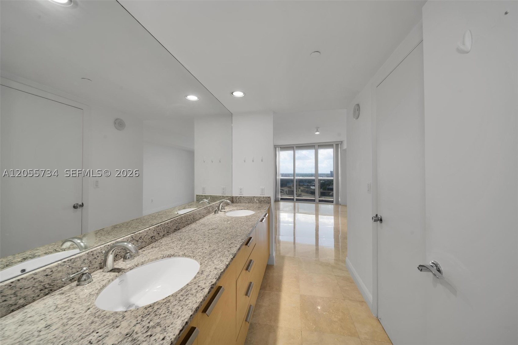 BEACH CLUB THREE CONDO - Residential Lease