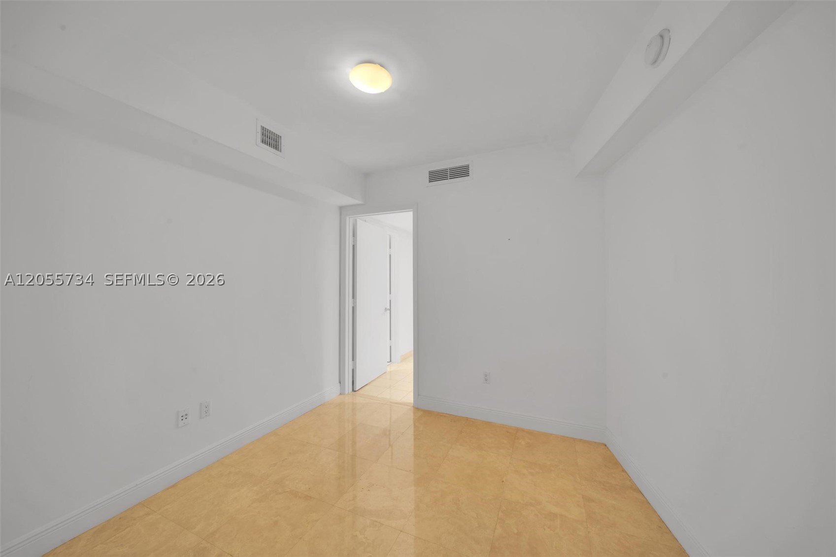 BEACH CLUB THREE CONDO - Residential Lease