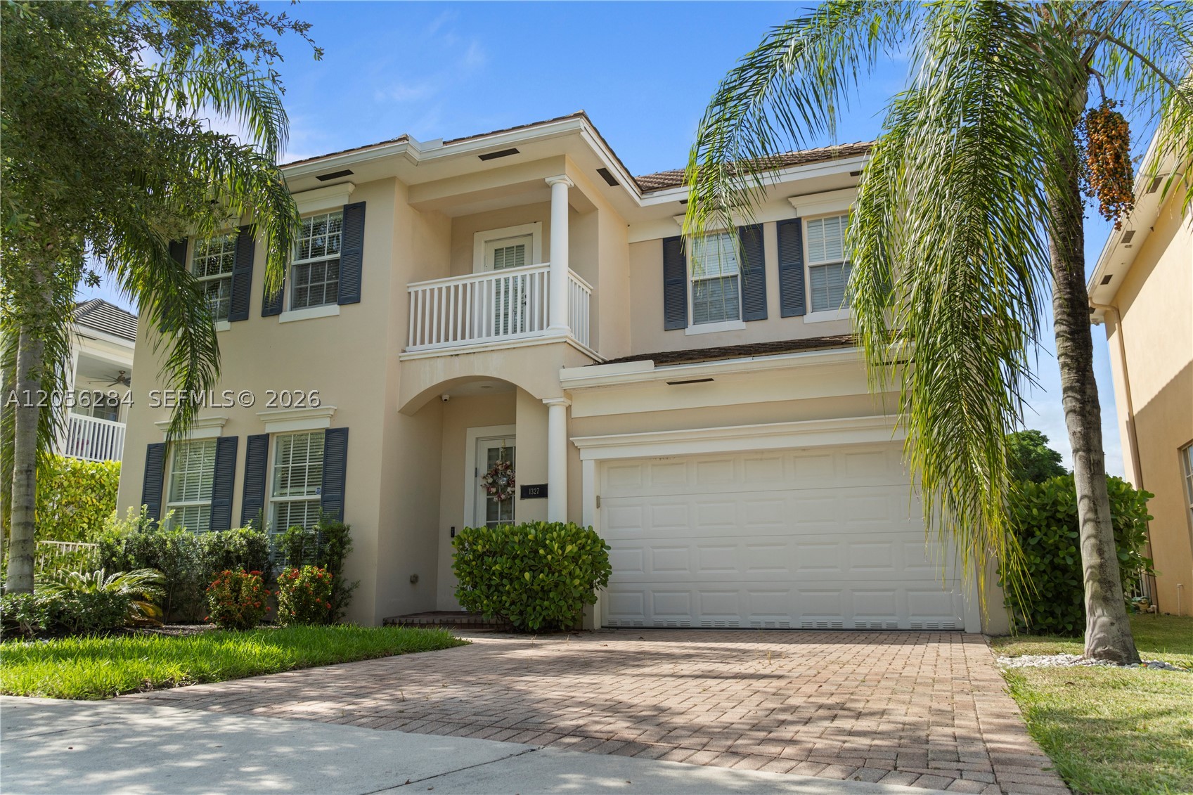 RIVER OAKS - Residential