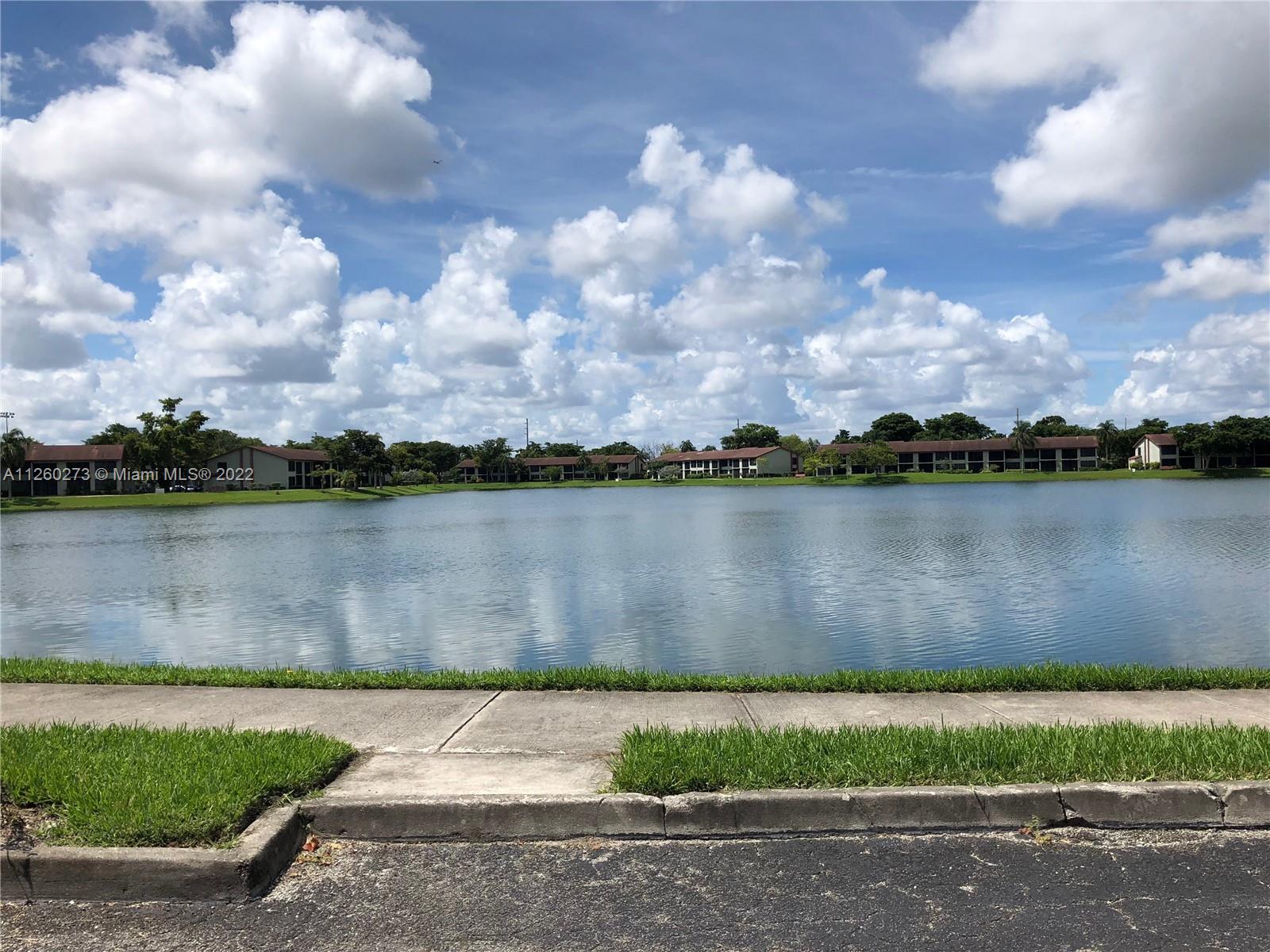 LAKE POINTE 8 CONDO - Residential