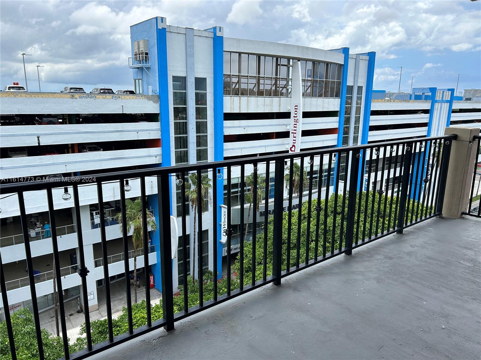 EMERALD PLAZA ON CORAL WA - Residential Lease