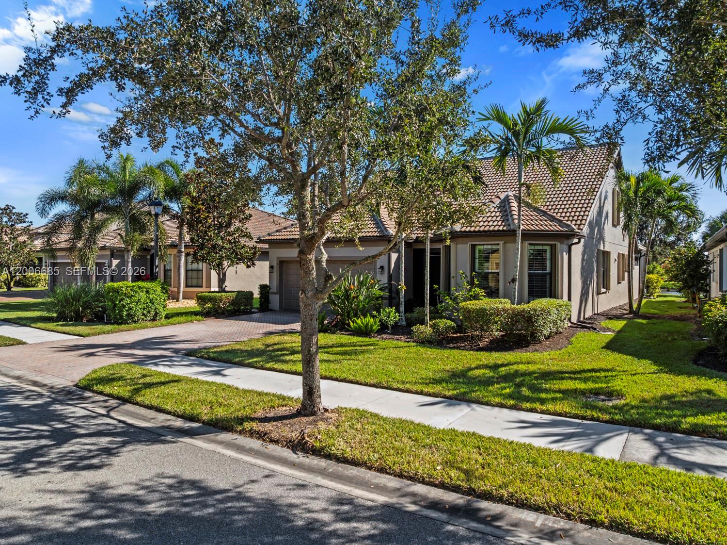 Del Webb Naples - Residential