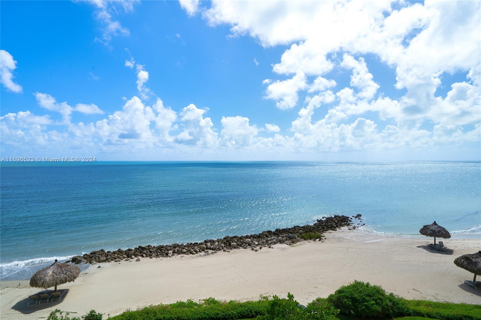 FISHER ISLAND - Residential
