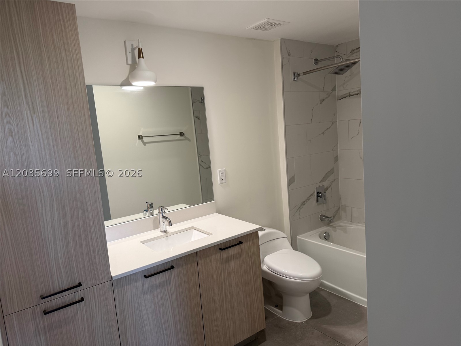 NORTH MIAMI BEACH PLACE - Residential Lease