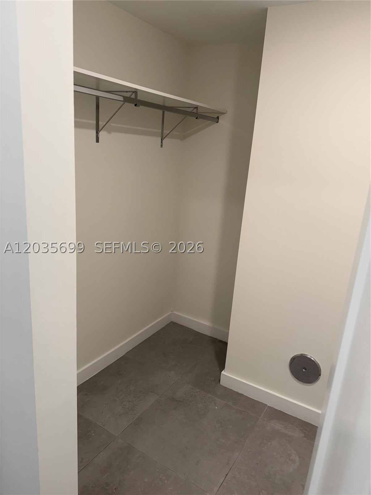 NORTH MIAMI BEACH PLACE - Residential Lease