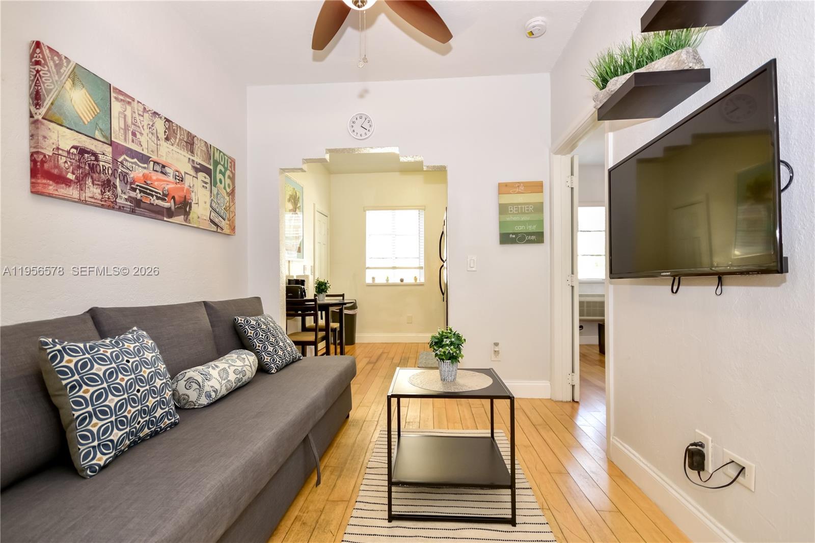 THE LOFTS AT COLLINS COND - Residential Lease