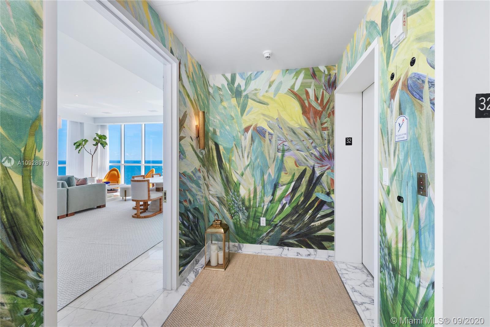 CONTINUUM ON SOUTH BEACH - Residential