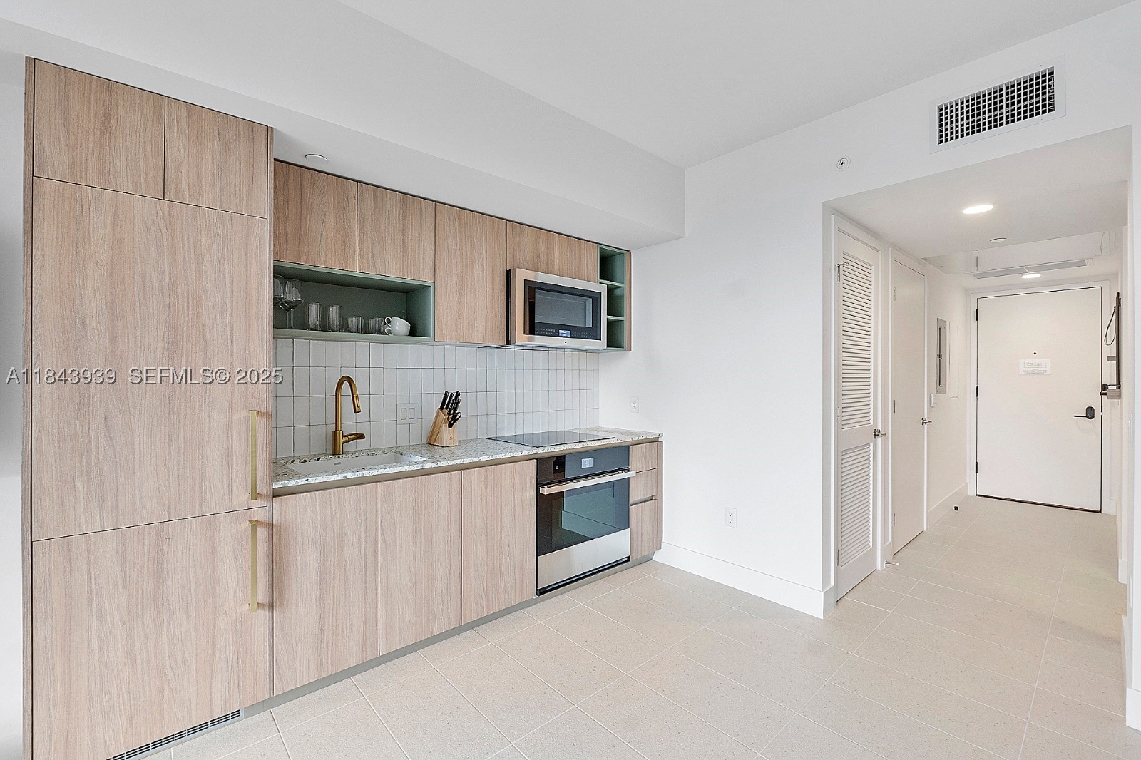 Brand new unit at Gale Residences (Natiivo) — a fully furnished, turnkey studio located in the heart of Downtown Miami. This modern residence features a unique layout with a bedroom area thoughtfully separated from the living space, plus a sofa bed to comfortably accommodate guests, enhancing rental income potential. Enjoy top-tier amenities including gourmet dining, a cutting-edge fitness center, resort-style pool, full-service spa with hammam, and 24/7 concierge service. With no rental restrictions, this is a prime investment opportunity just steps from the Kaseya Center, Miami World Center, Bayside, and more.