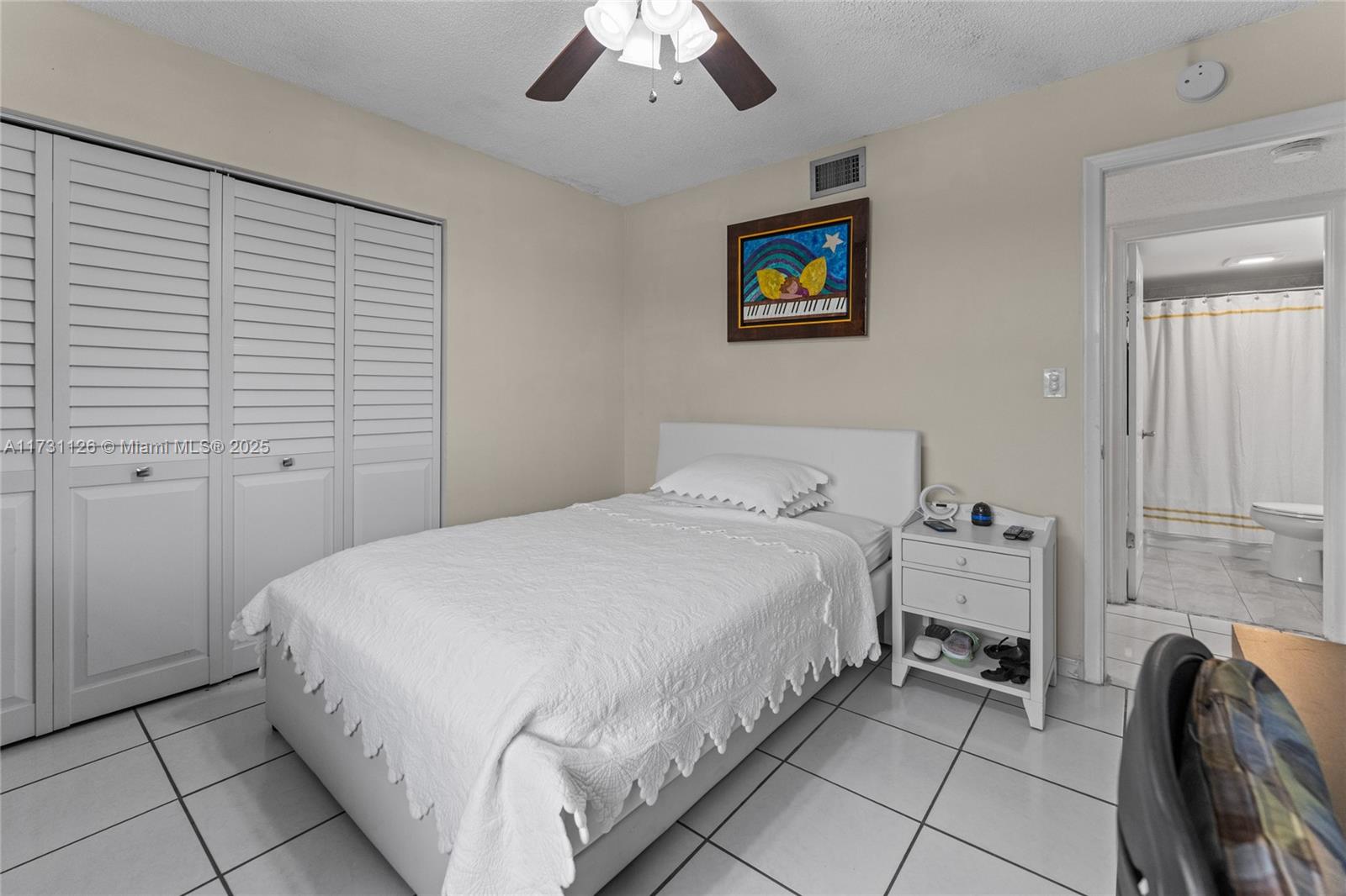 EXPO I CONDO - Residential