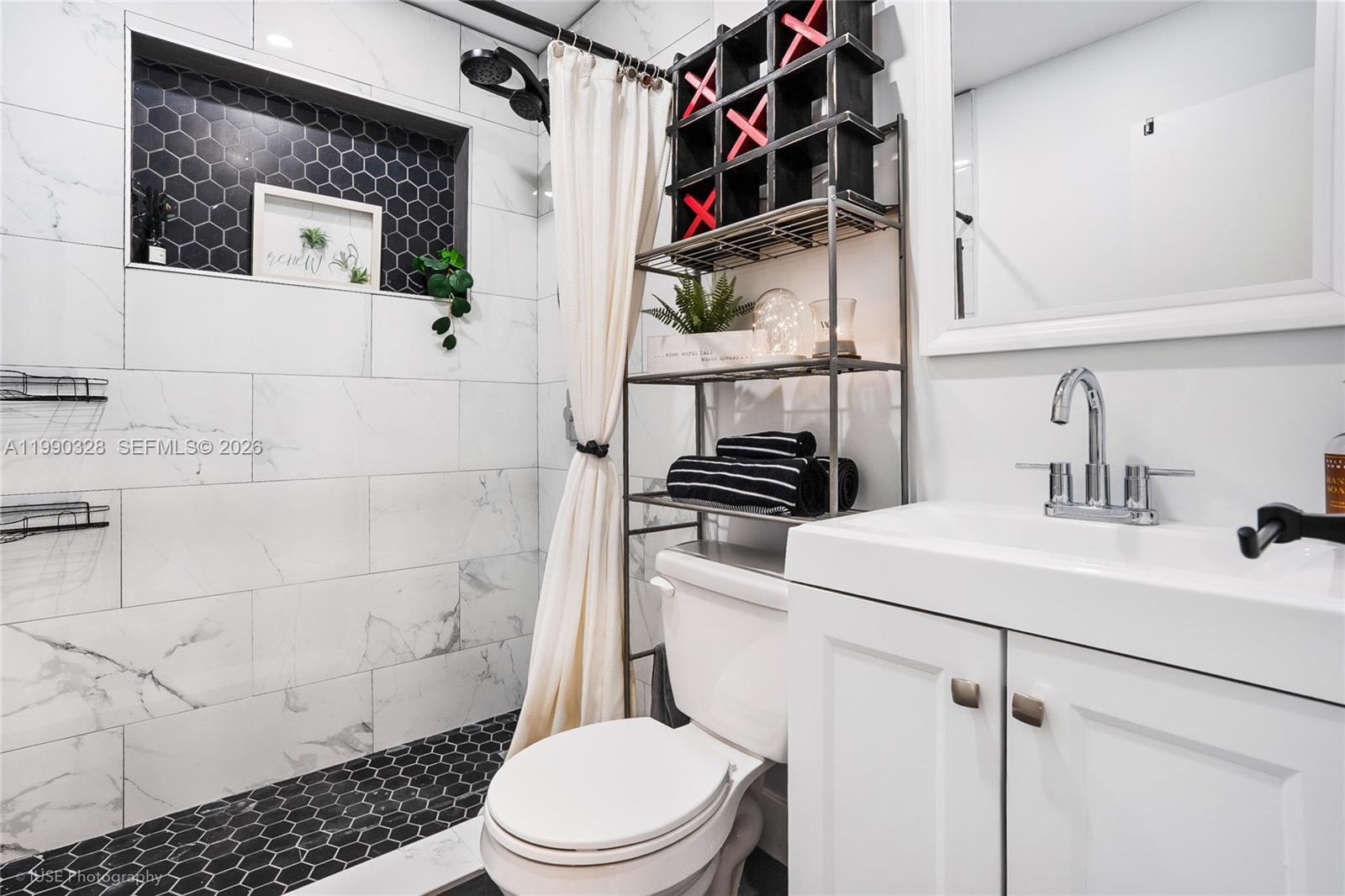 OAK GROVE - Residential
