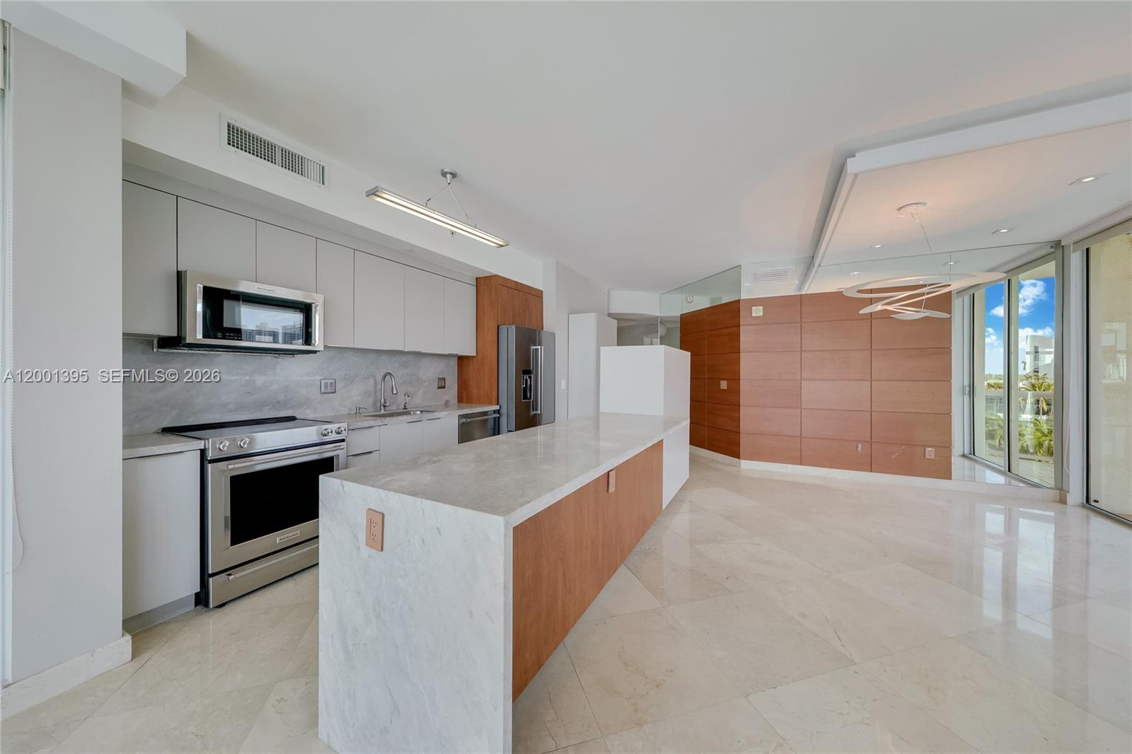 THE ATRIUM AT AVENTURA CO - Residential