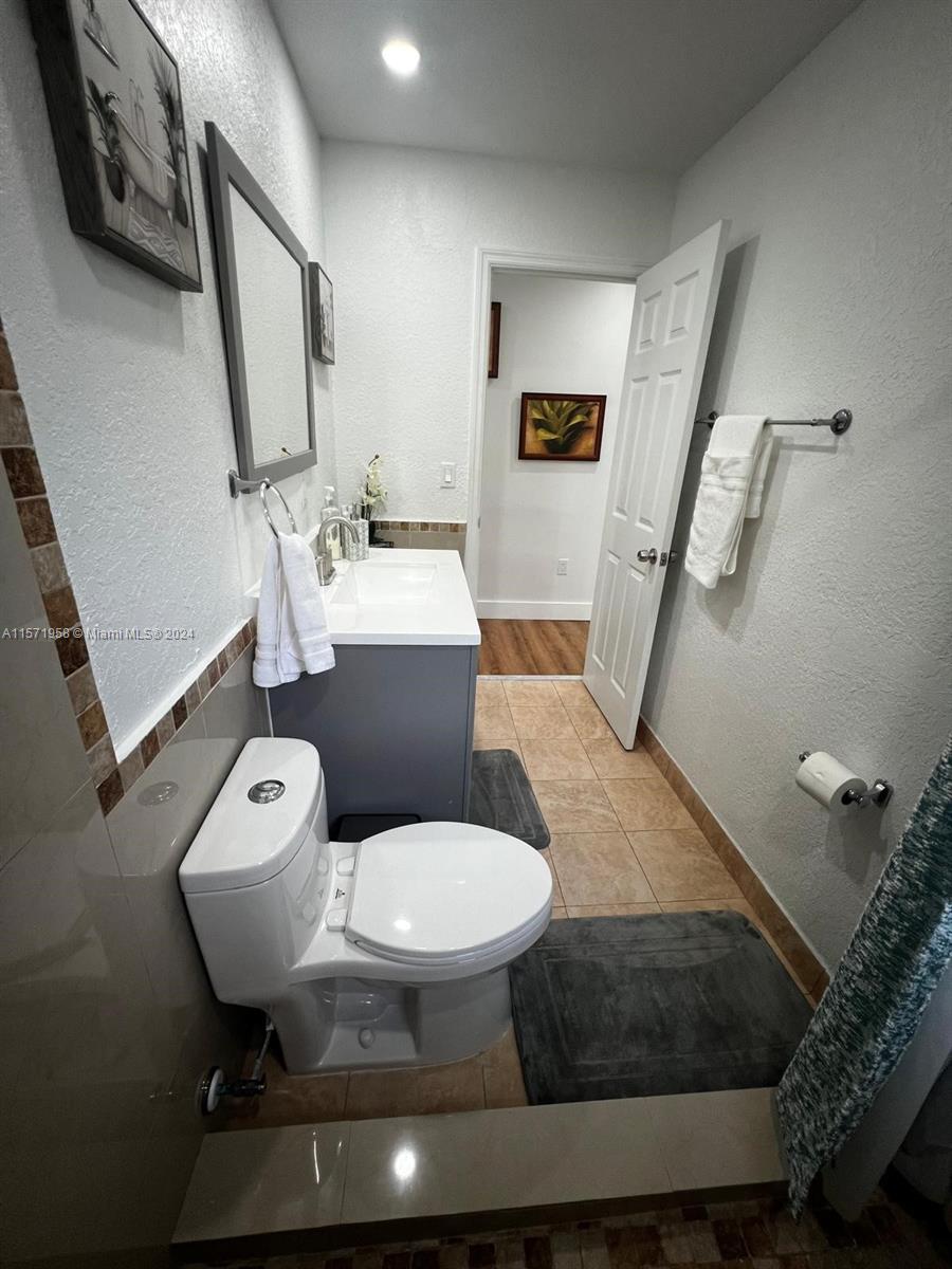 SWEETWATER HILLS - Residential Lease