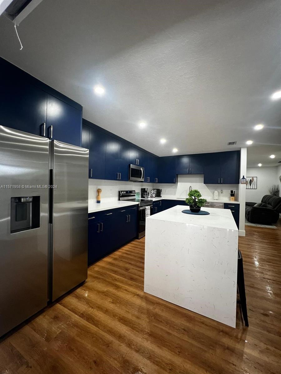 SWEETWATER HILLS - Residential Lease
