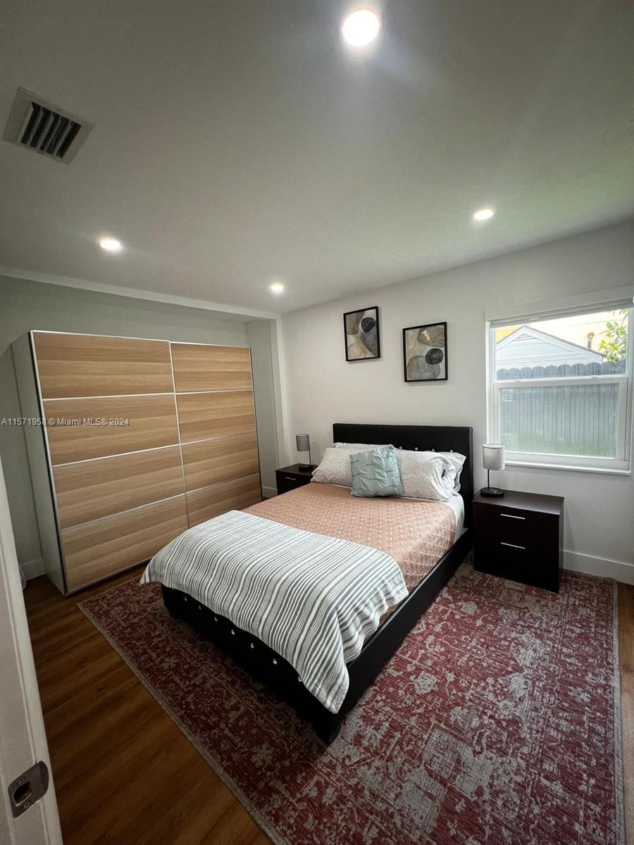 SWEETWATER HILLS - Residential Lease