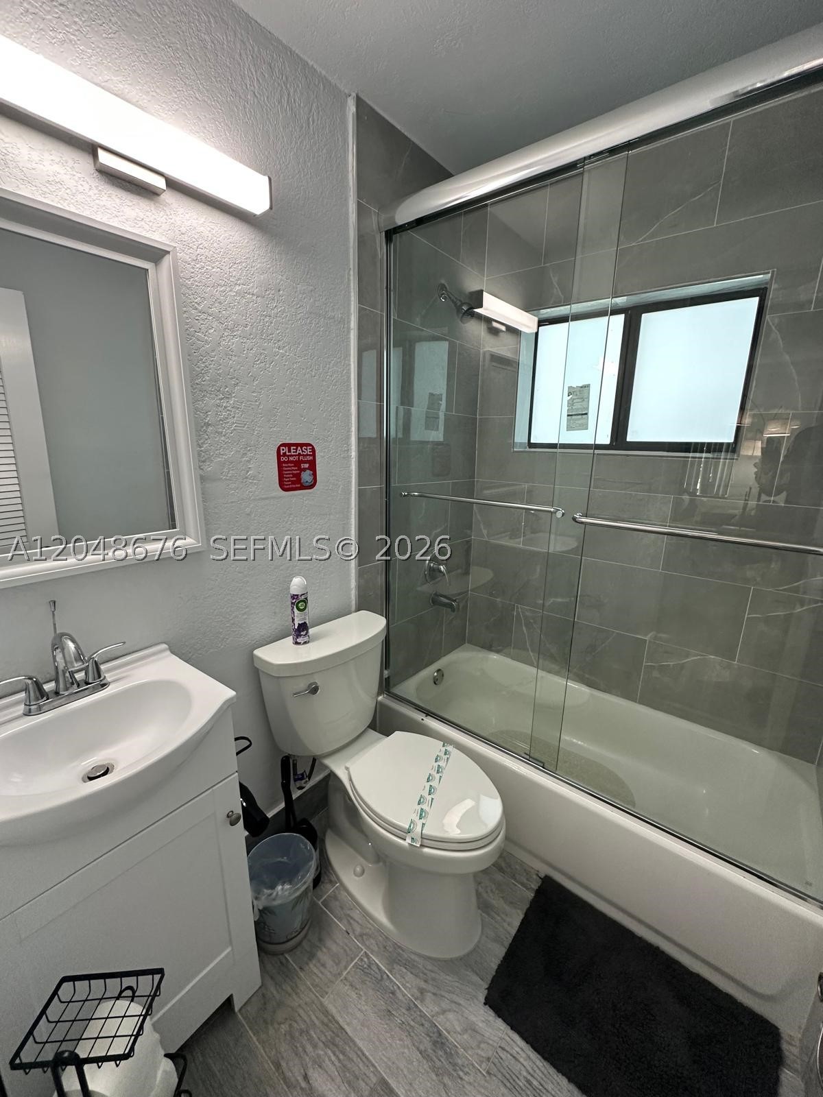 COLLIER MANOR 5TH ADD - Residential Lease
