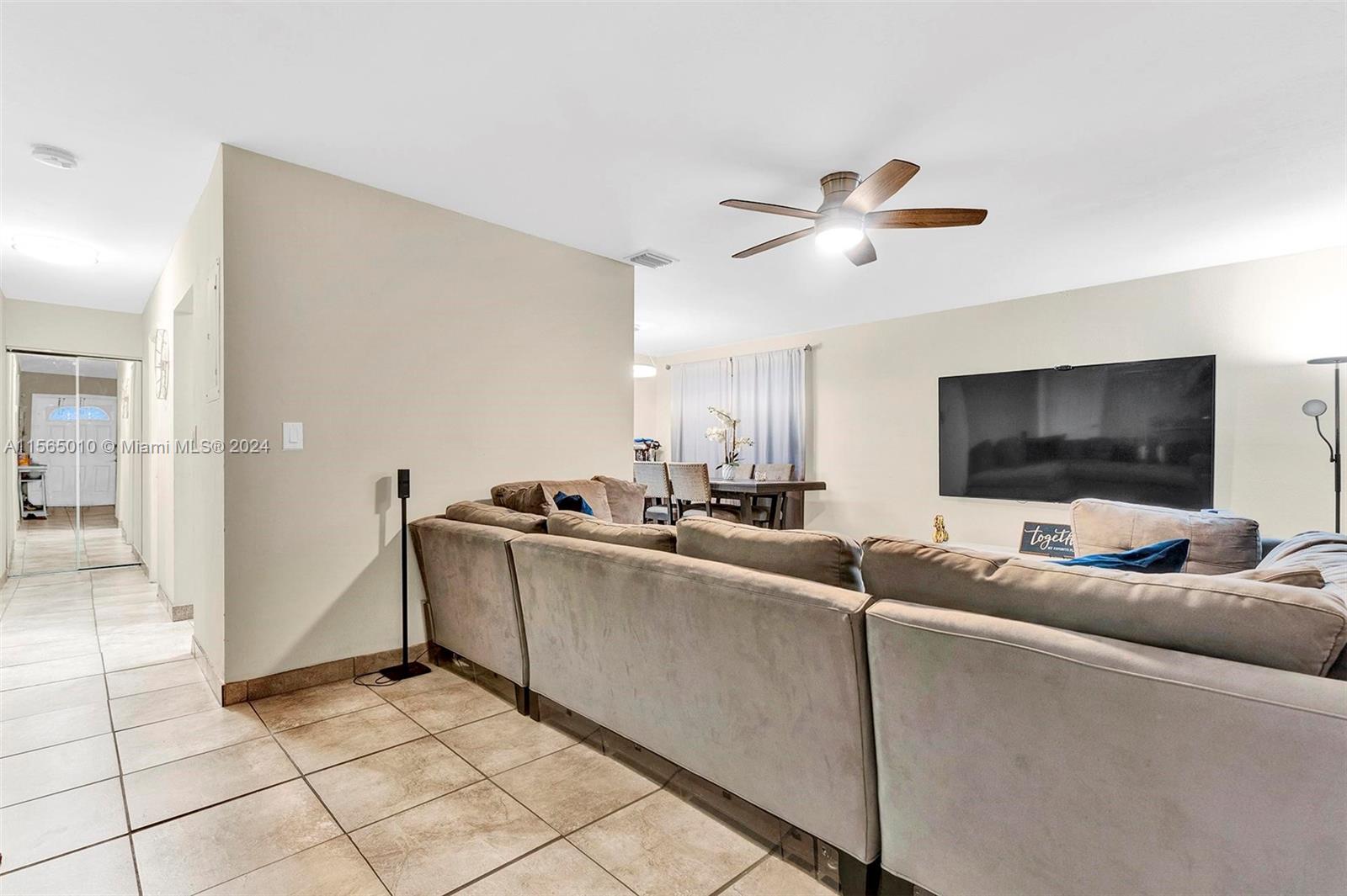 TOWN OF MODELO (DANIA) B- - Residential