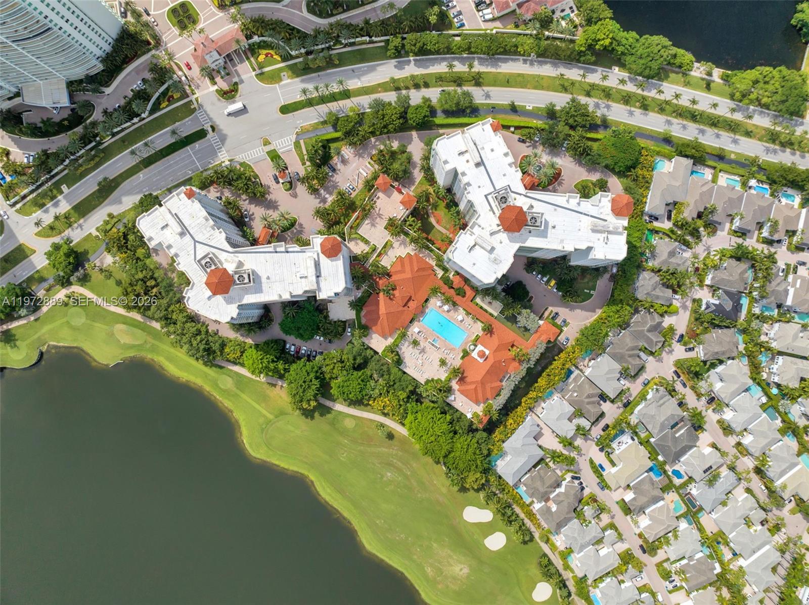 TURNBERRY VLG NO TOWER CO - Residential