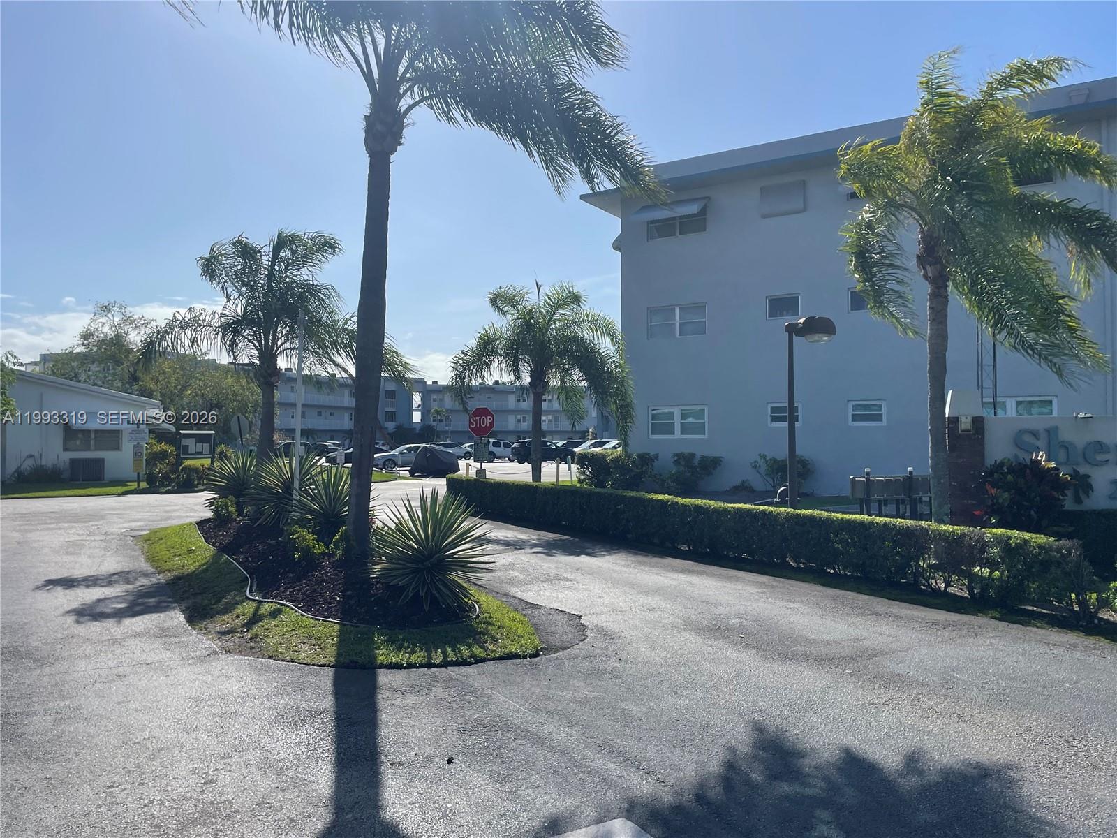SHERIDAN LAKES CONDO APTS - Residential