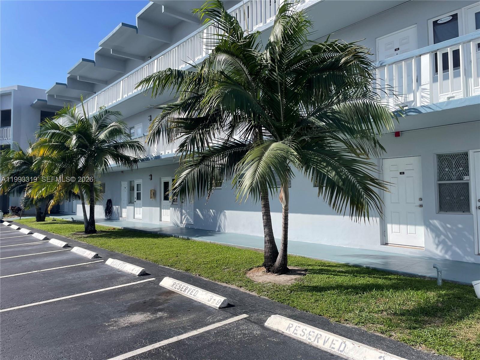 SHERIDAN LAKES CONDO APTS - Residential