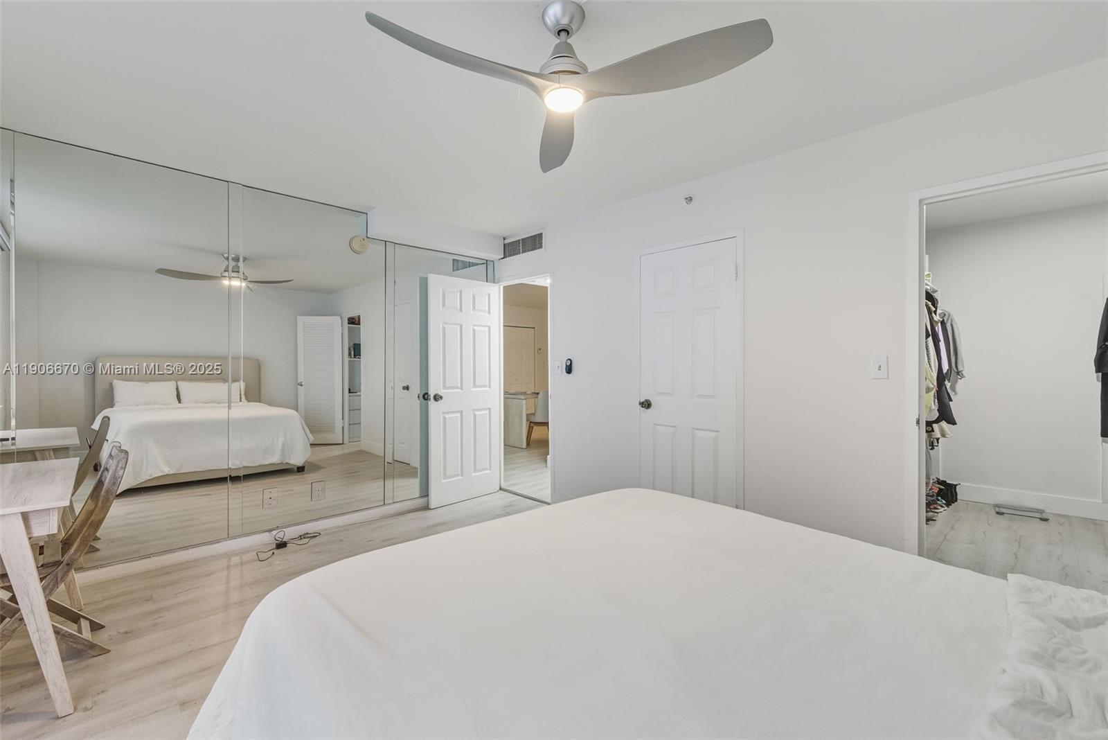 CARLISLE ON THE OCEAN CON - Residential