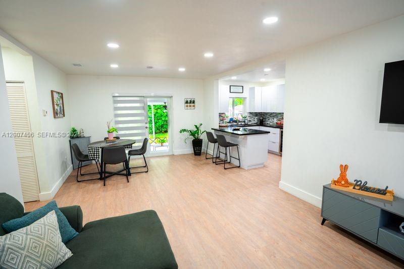 ULELAH REV PLAT - Residential