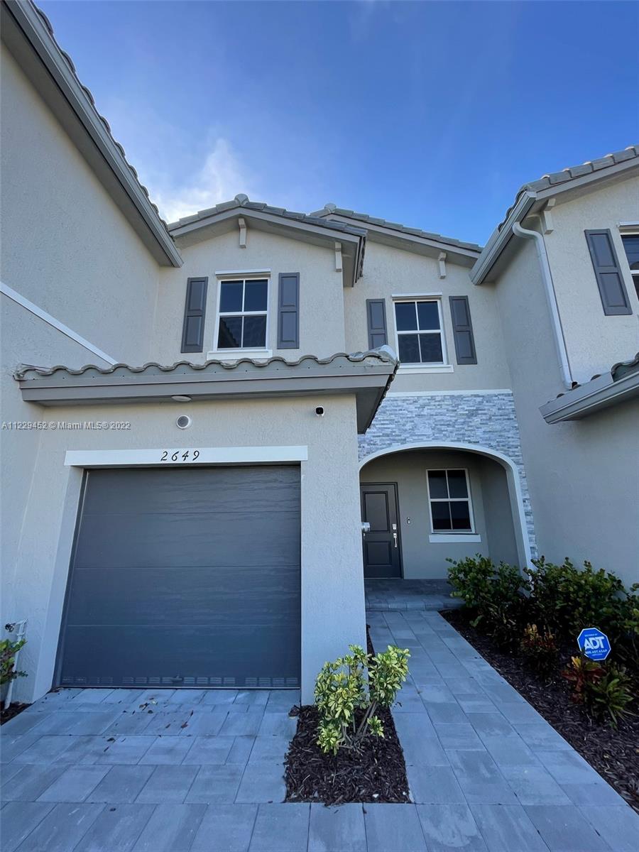 Keys Gate - Residential