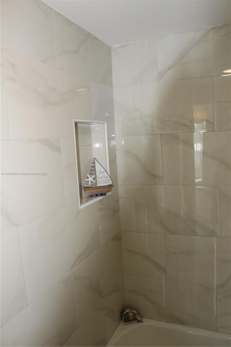 KEYSTONE TOWERS CONDO - Residential