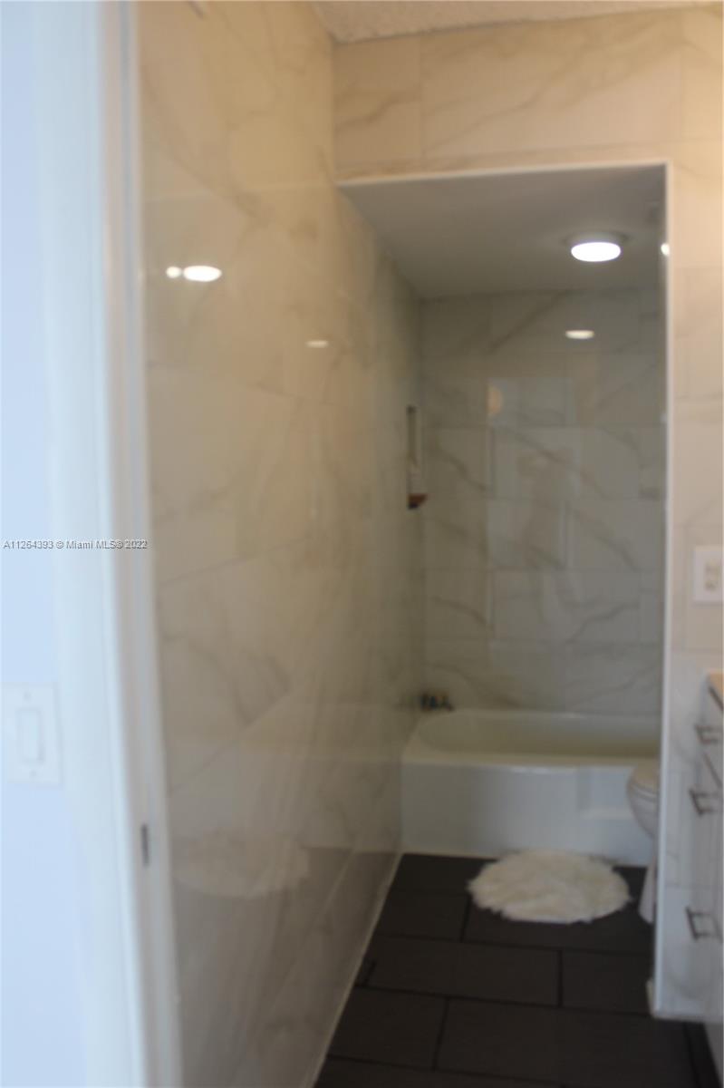 KEYSTONE TOWERS CONDO - Residential
