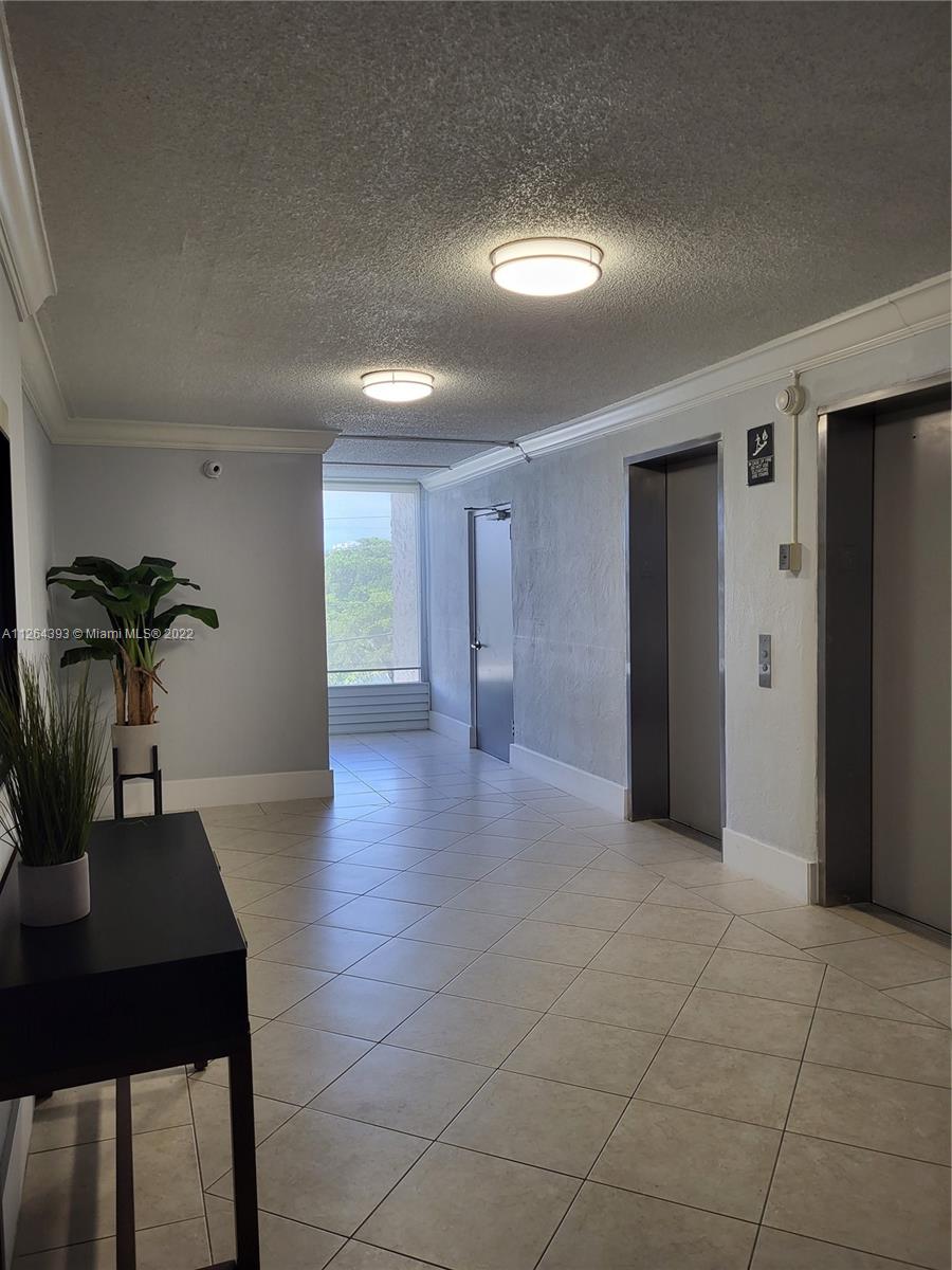 KEYSTONE TOWERS CONDO - Residential