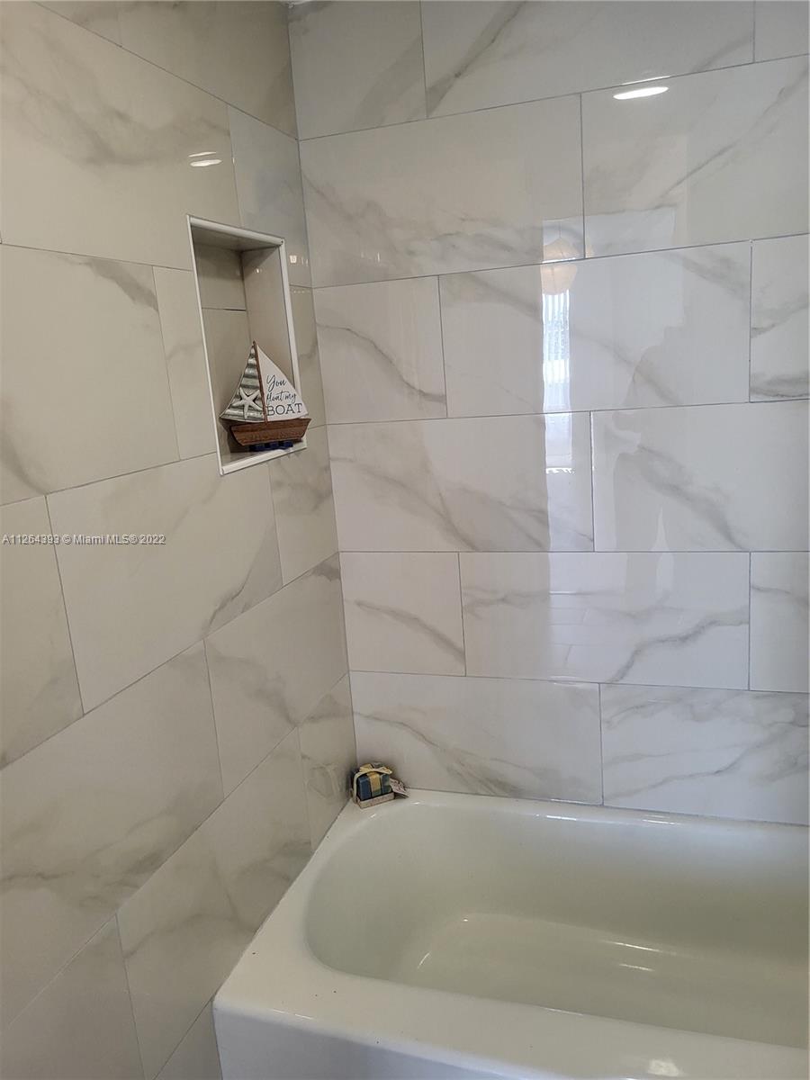 KEYSTONE TOWERS CONDO - Residential