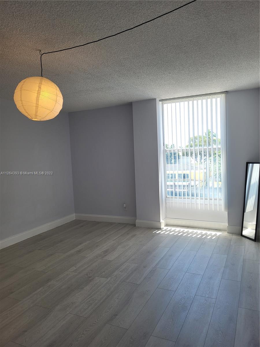 KEYSTONE TOWERS CONDO - Residential