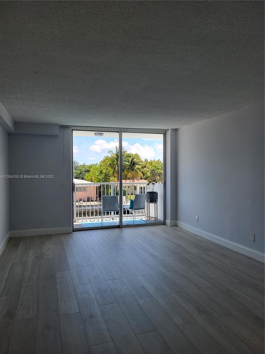 KEYSTONE TOWERS CONDO - Residential