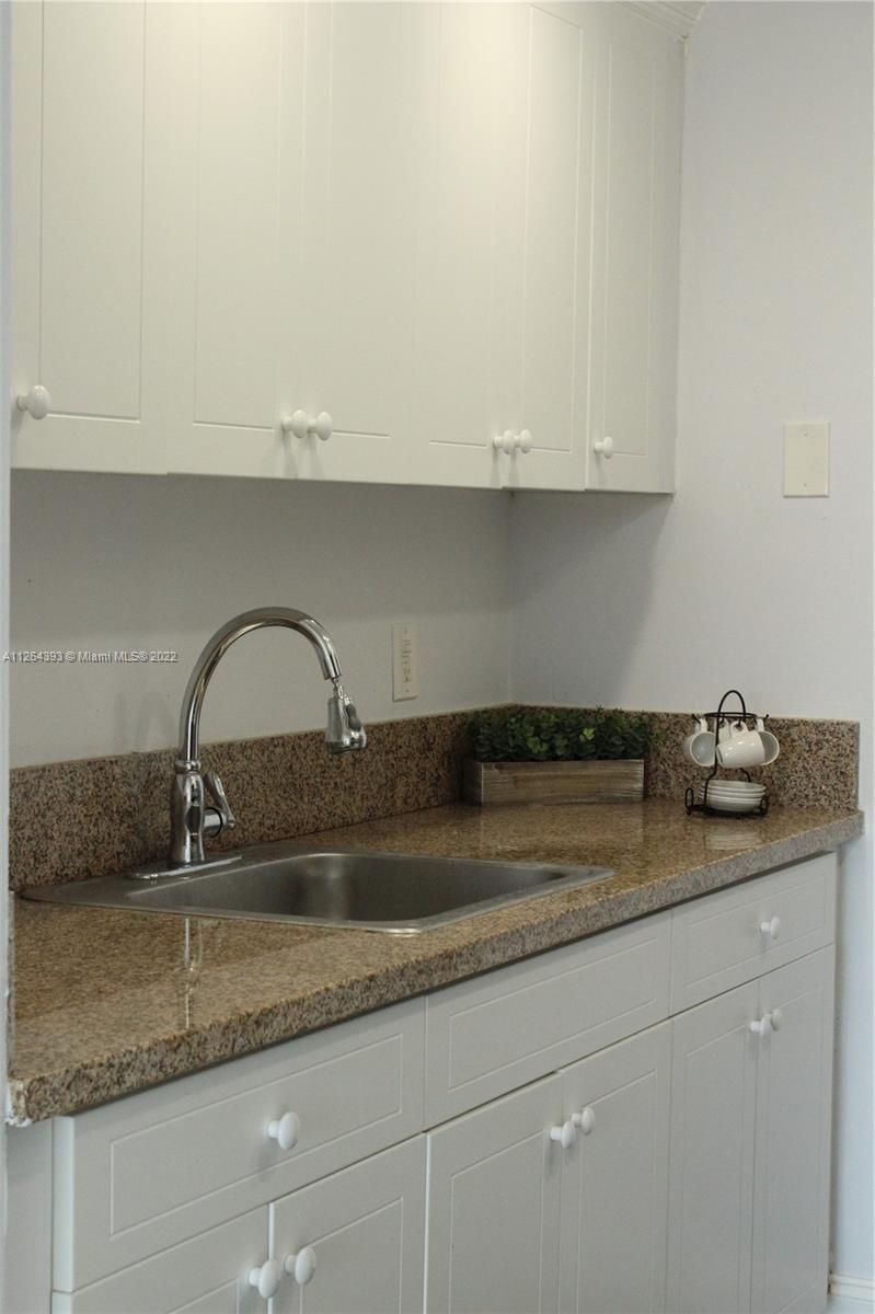 KEYSTONE TOWERS CONDO - Residential