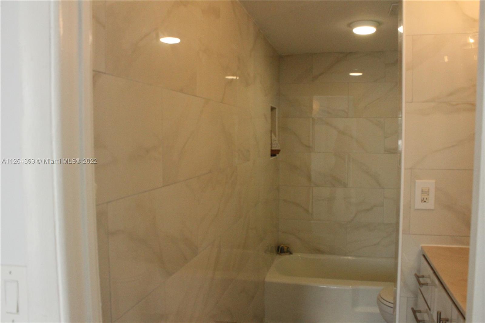 KEYSTONE TOWERS CONDO - Residential