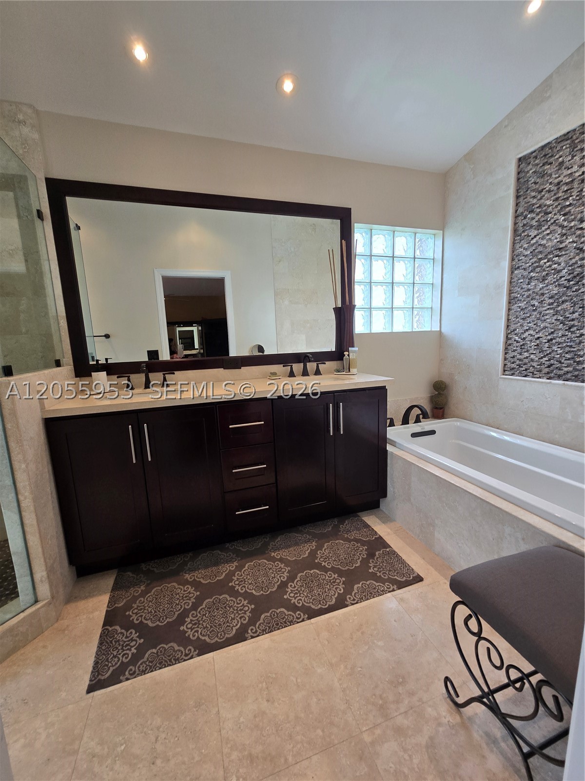 GRAND PALMS - GROVE ESTATE - Residential
