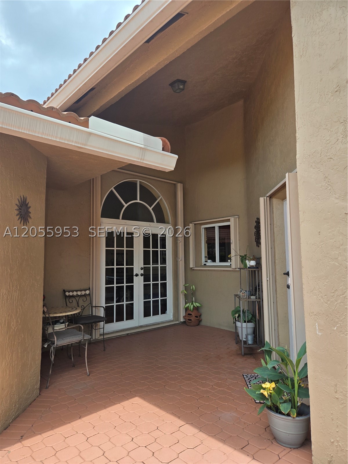 GRAND PALMS - GROVE ESTATE - Residential