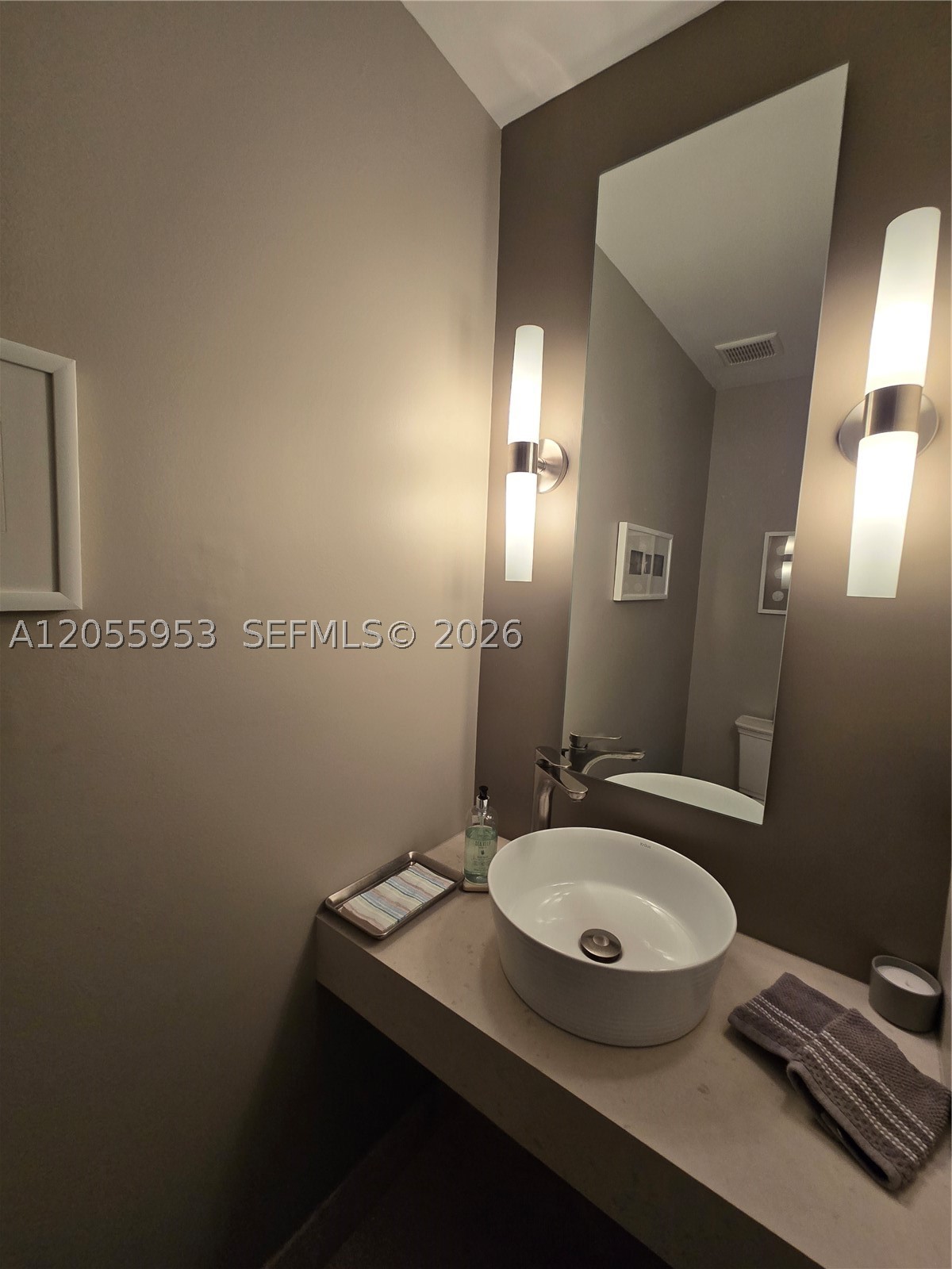 GRAND PALMS - GROVE ESTATE - Residential