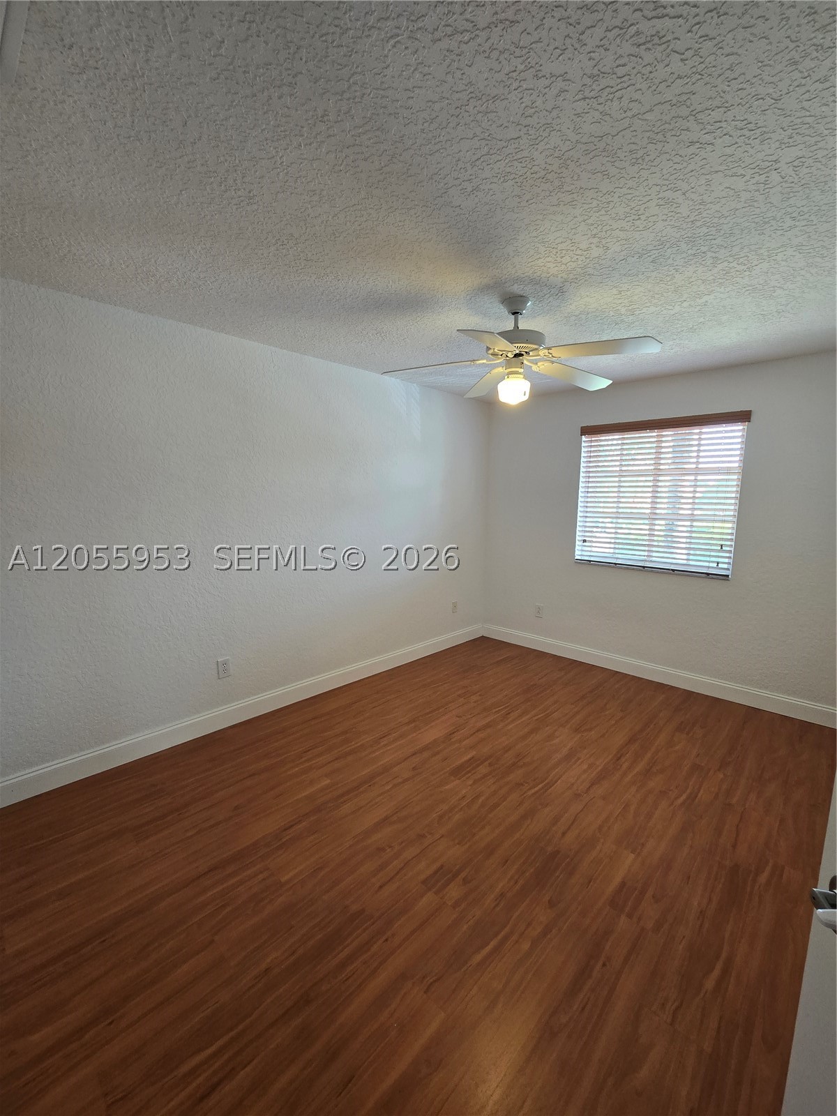 GRAND PALMS - GROVE ESTATE - Residential