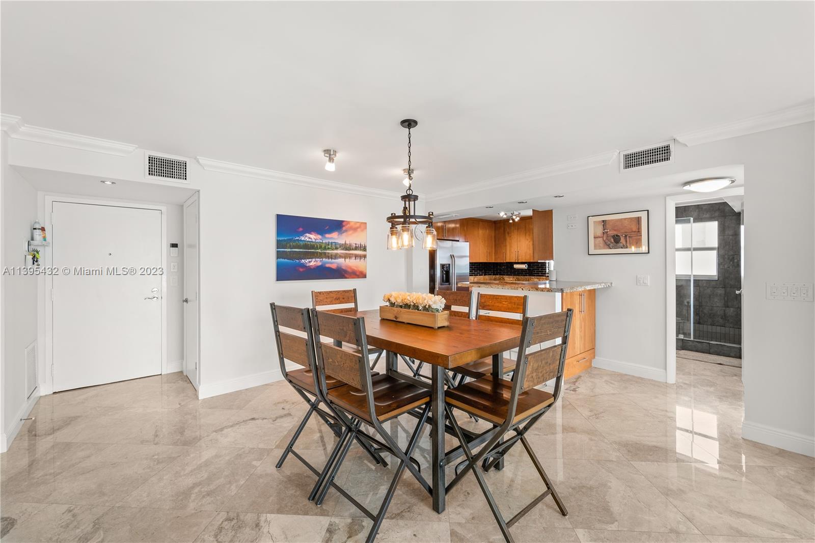 ALLINGTON TOWERS NORTH CO - Residential Lease